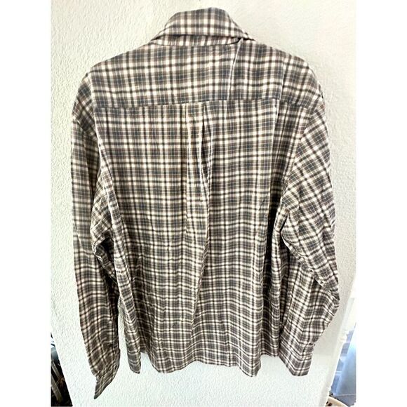 NWT Rudd & Gunn long-sleeved, button-down flannel men shirt. Features a brown, g - Picture 5 of 7